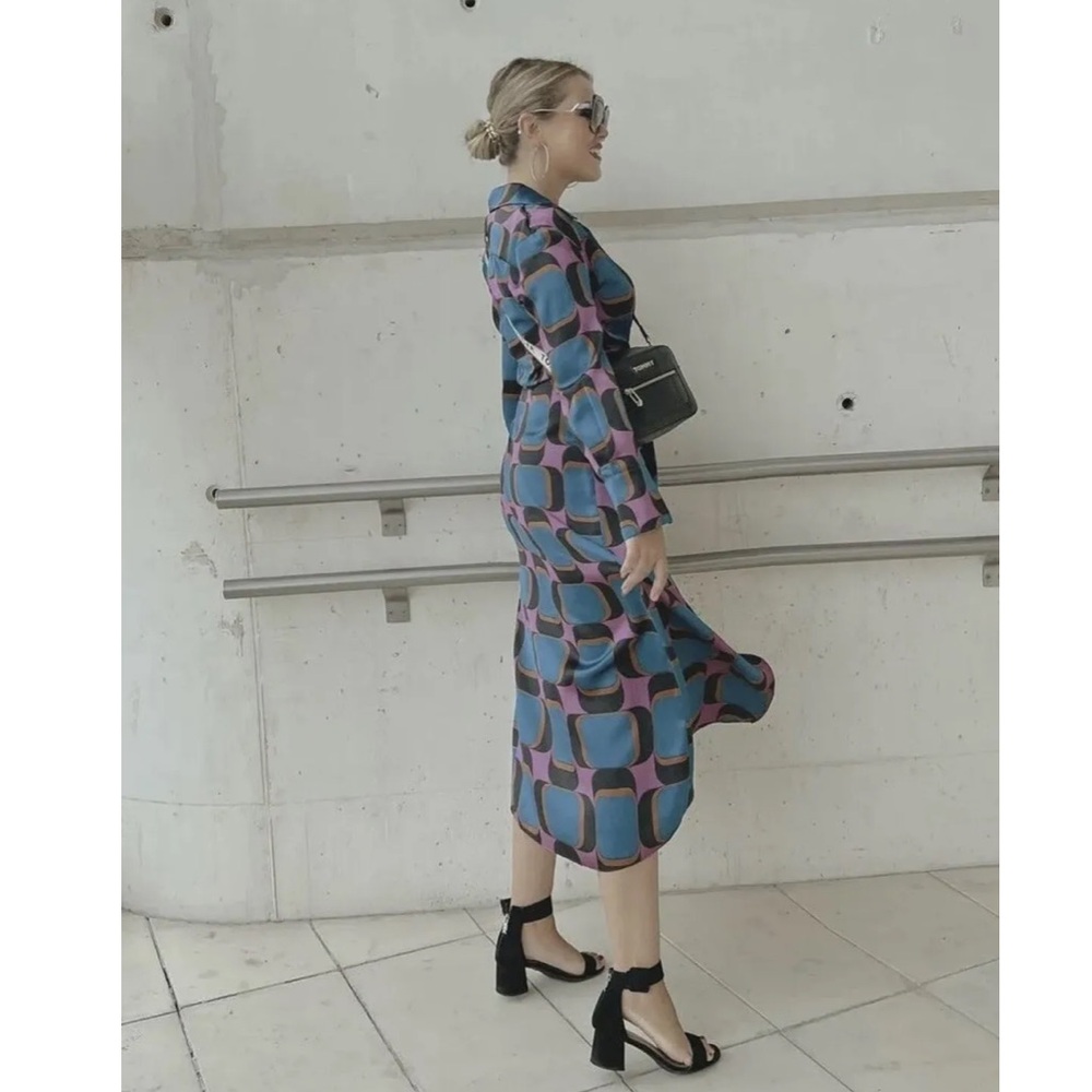 90 BLOGGERS FAVE NWT ZARA FW22 WOMAN PRINTED WRAP MAXI DRESS MULTICOLORED M - Picture 7 of 9